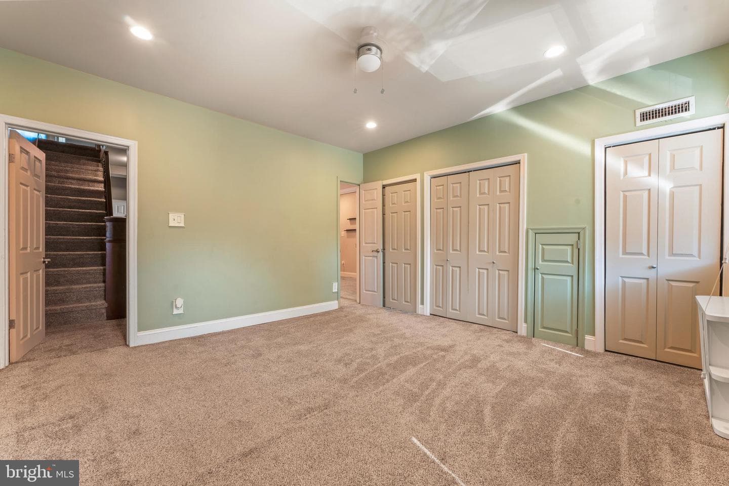 1013 Federal Street photo 29