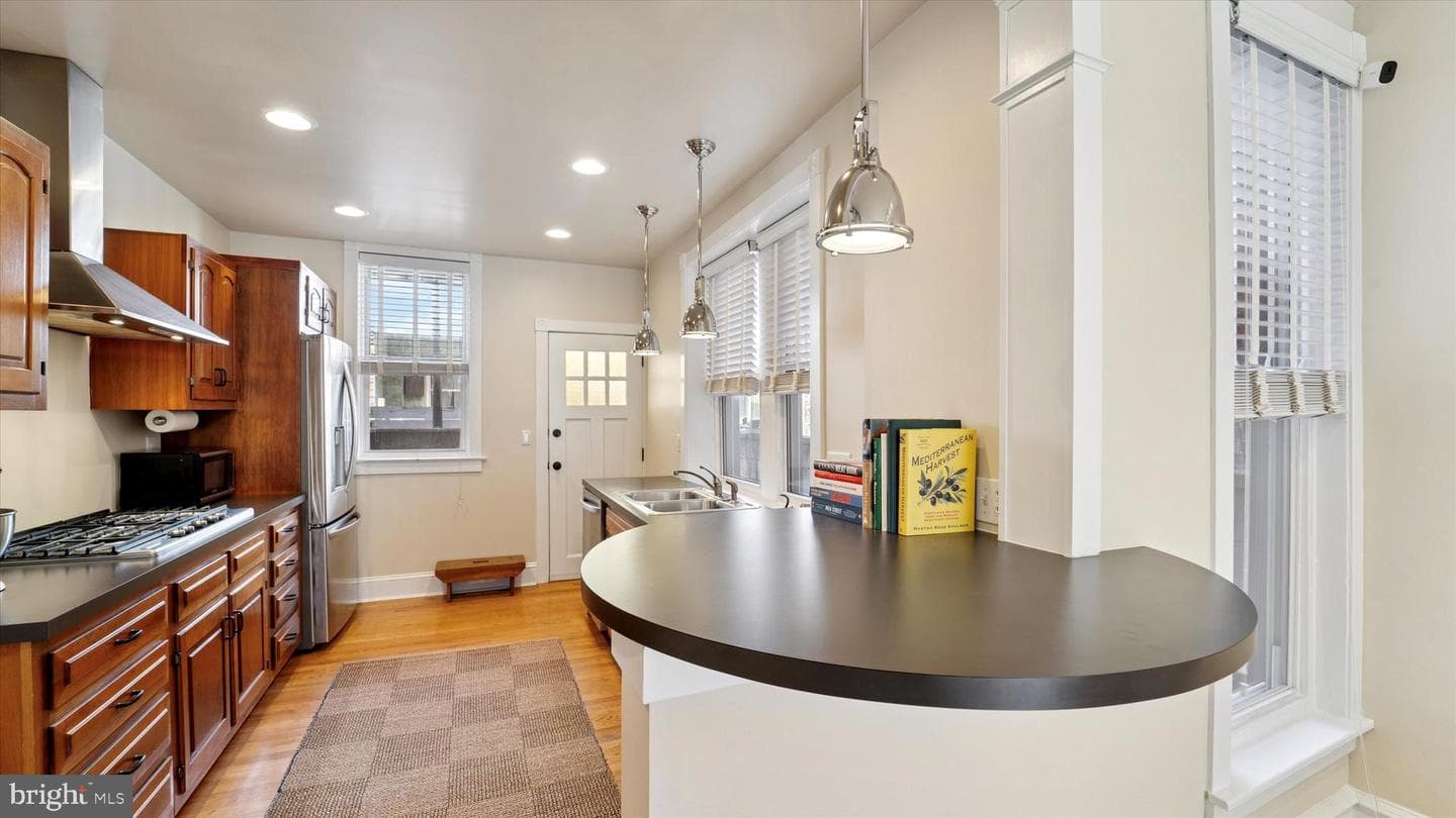 2648 S Camac Street photo 10