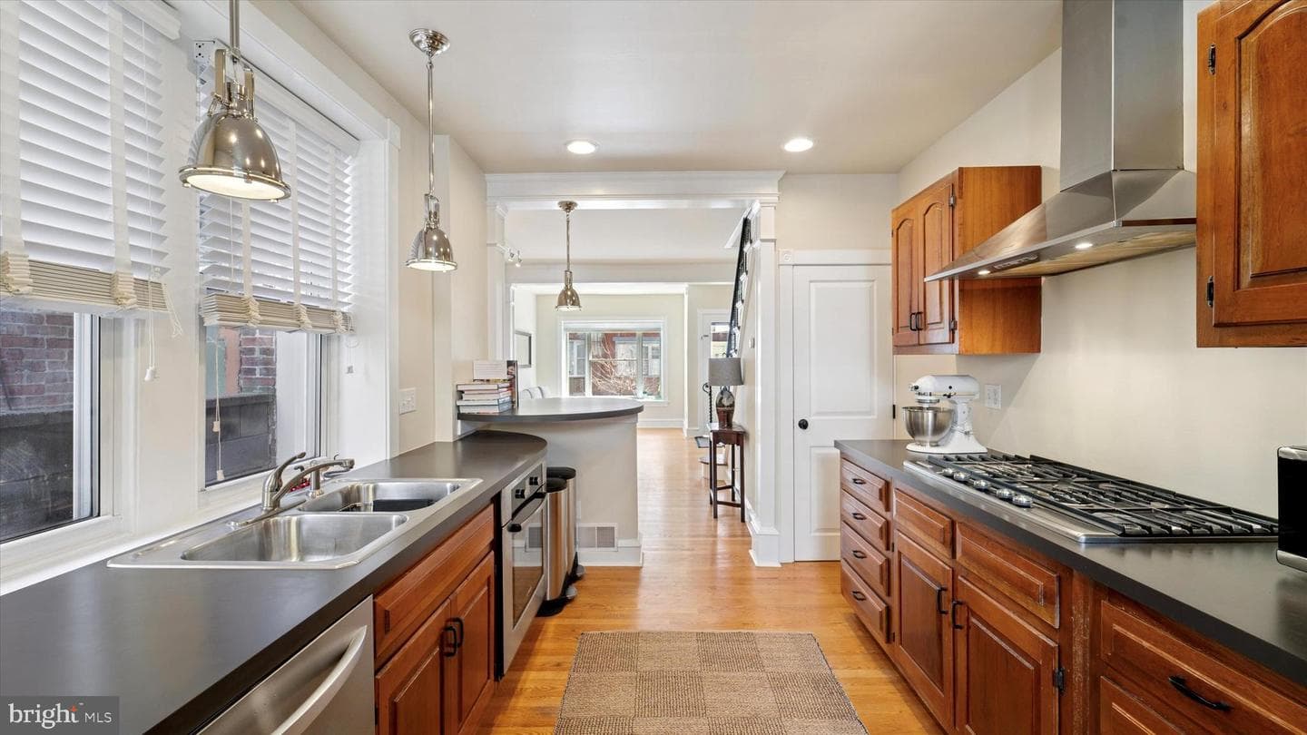 2648 S Camac Street photo 15