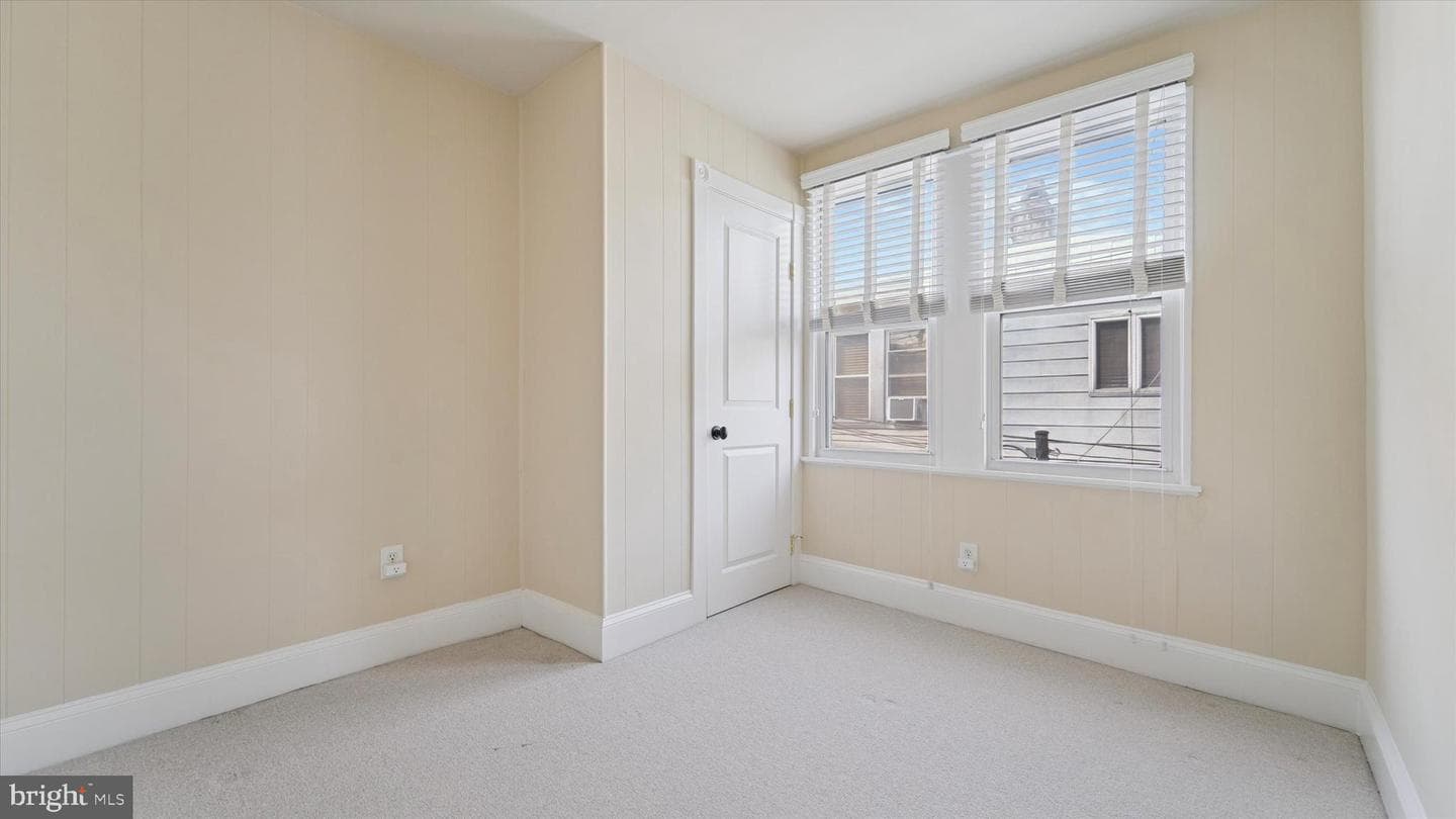 2648 S Camac Street photo 20