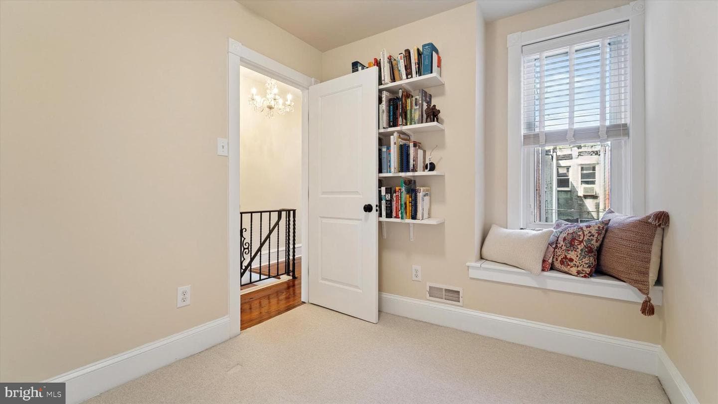 2648 S Camac Street photo 28