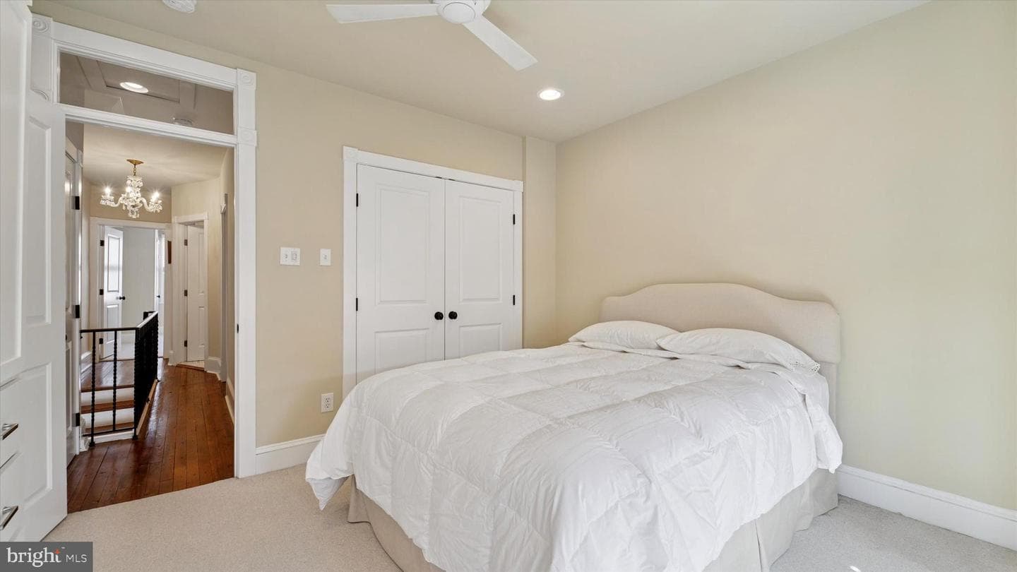 2648 S Camac Street photo 31