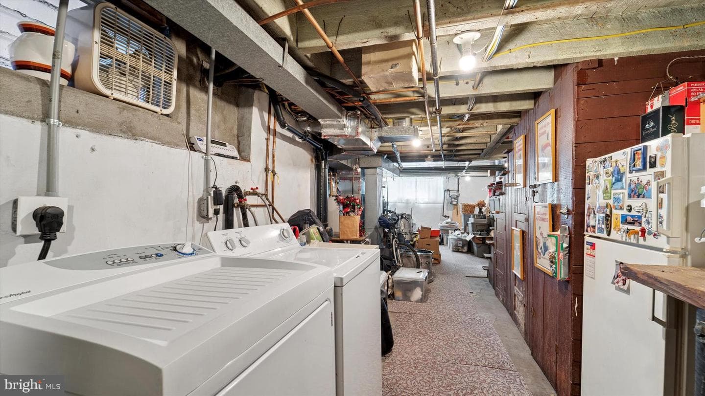 2648 S Camac Street photo 33