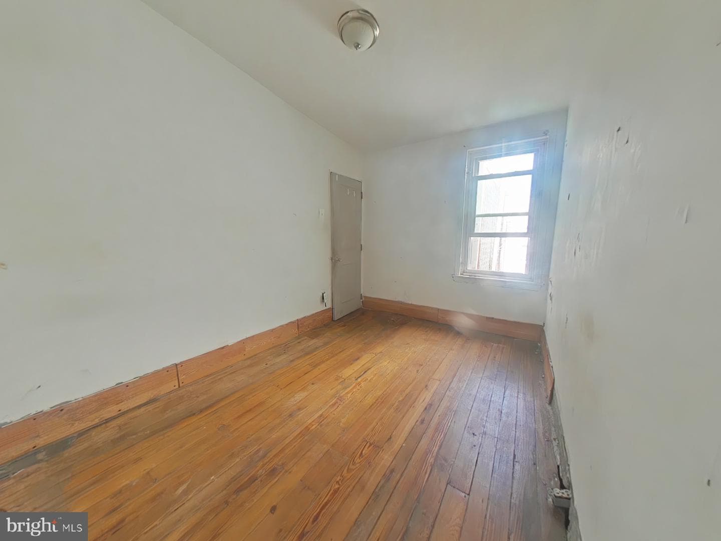 1708 N Lambert Street photo 12