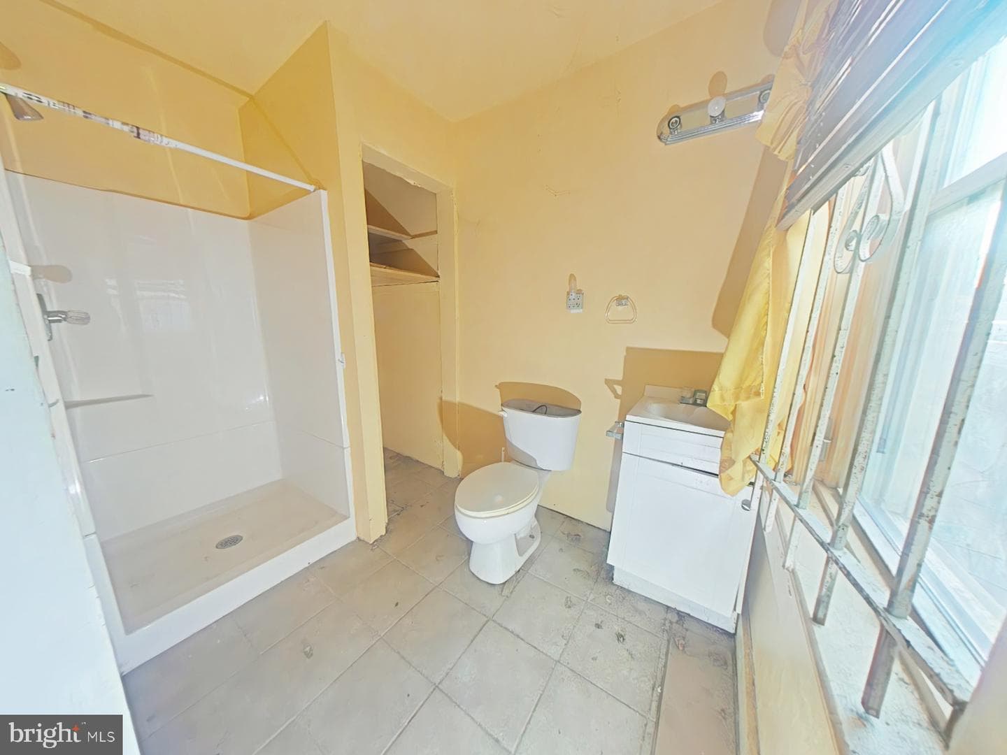 1708 N Lambert Street photo 5