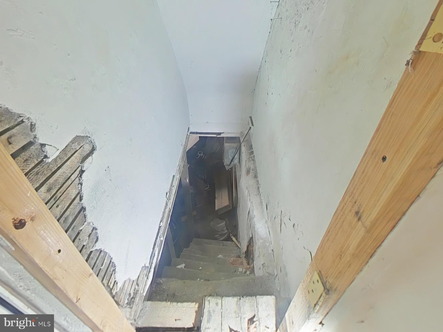 1708 N Lambert Street photo 6