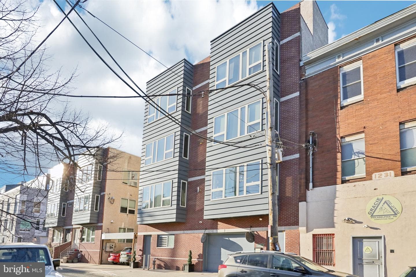 1233-35 Bainbridge Street #f photo 11