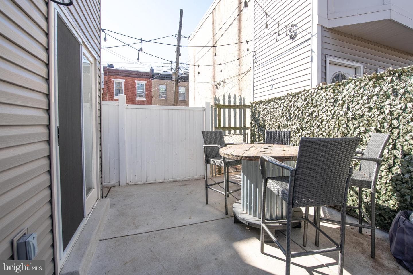 1220 E Palmer Street photo 56
