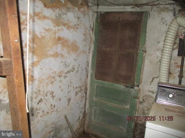 719 S Cecil Street photo 13