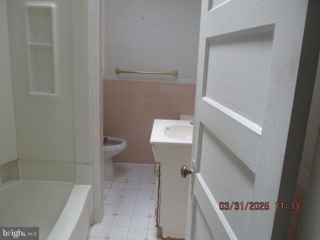719 S Cecil Street photo 21