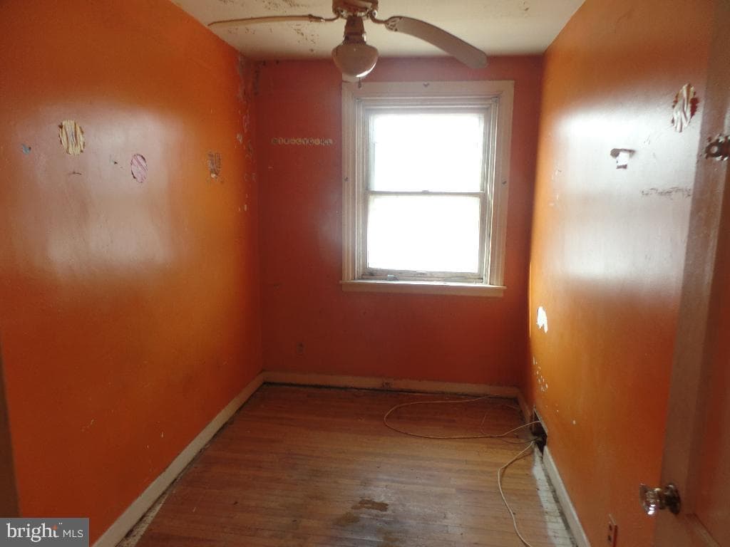 2840 Fanshawe Street photo 17