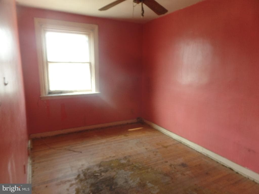 2840 Fanshawe Street photo 19