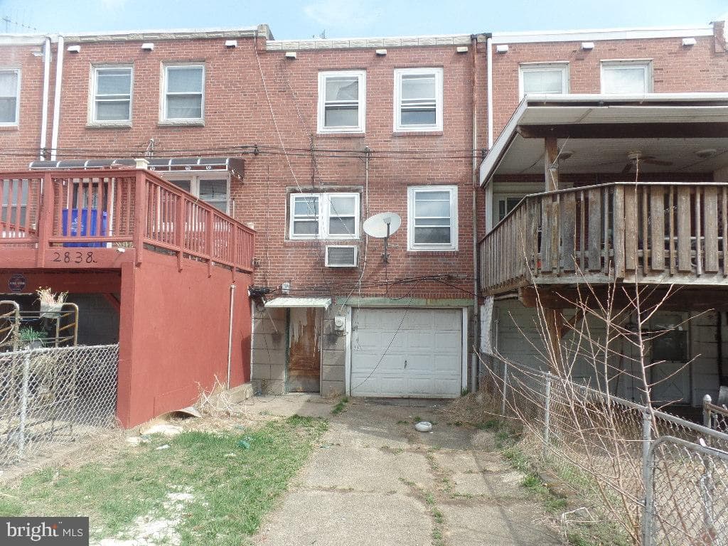 2840 Fanshawe Street photo 26
