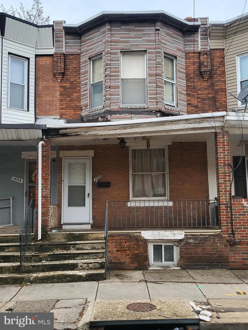1922 S 21st Street photo 1