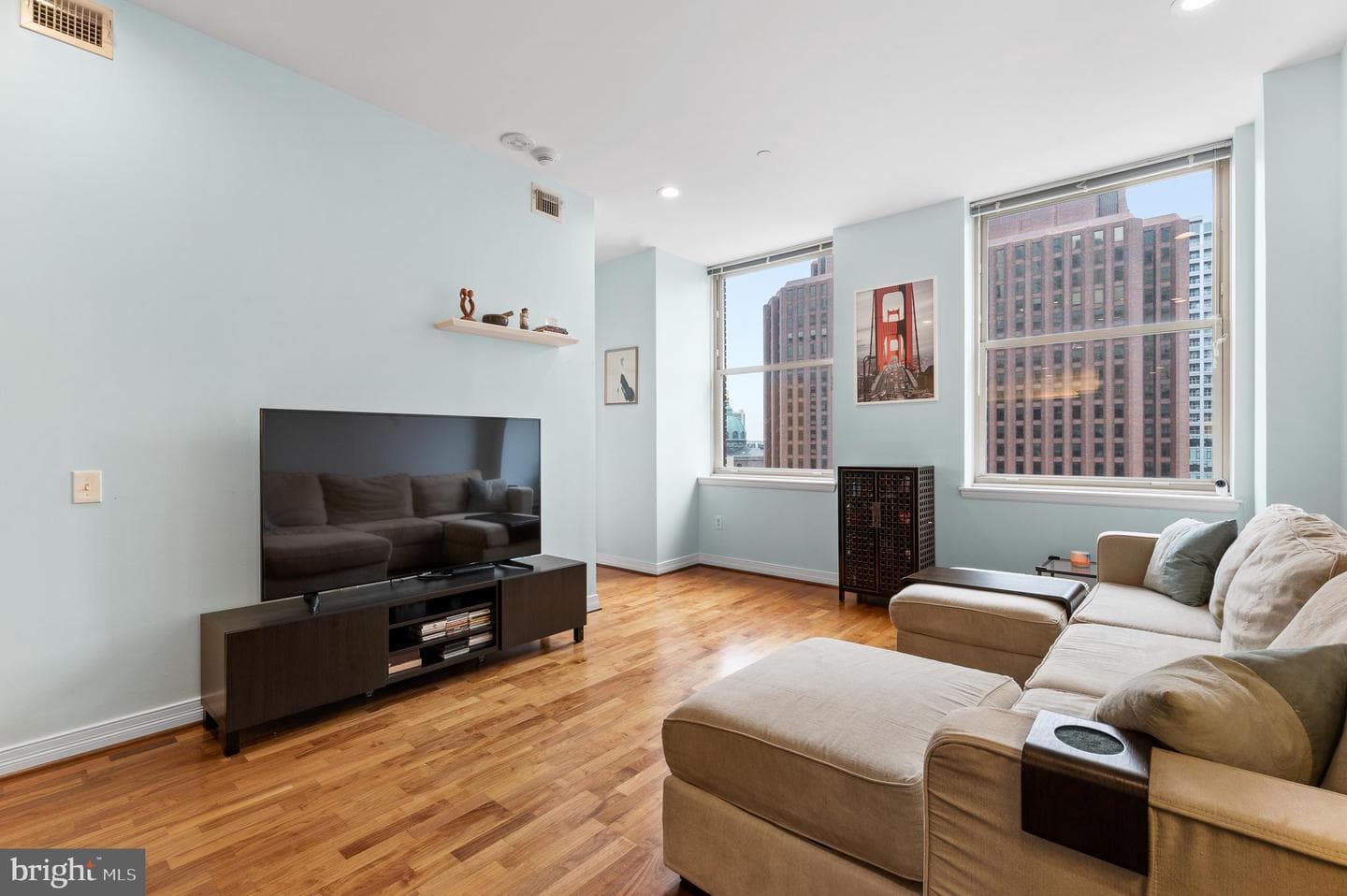 1600 Arch Street #915 photo 3