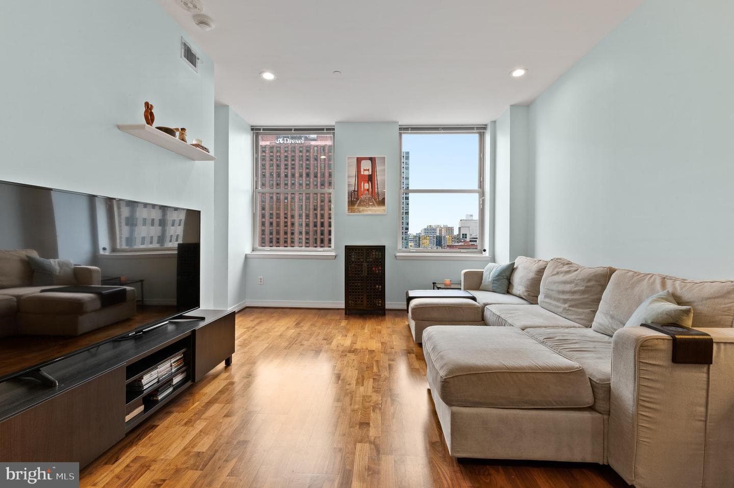 1600 Arch Street #915 photo 5