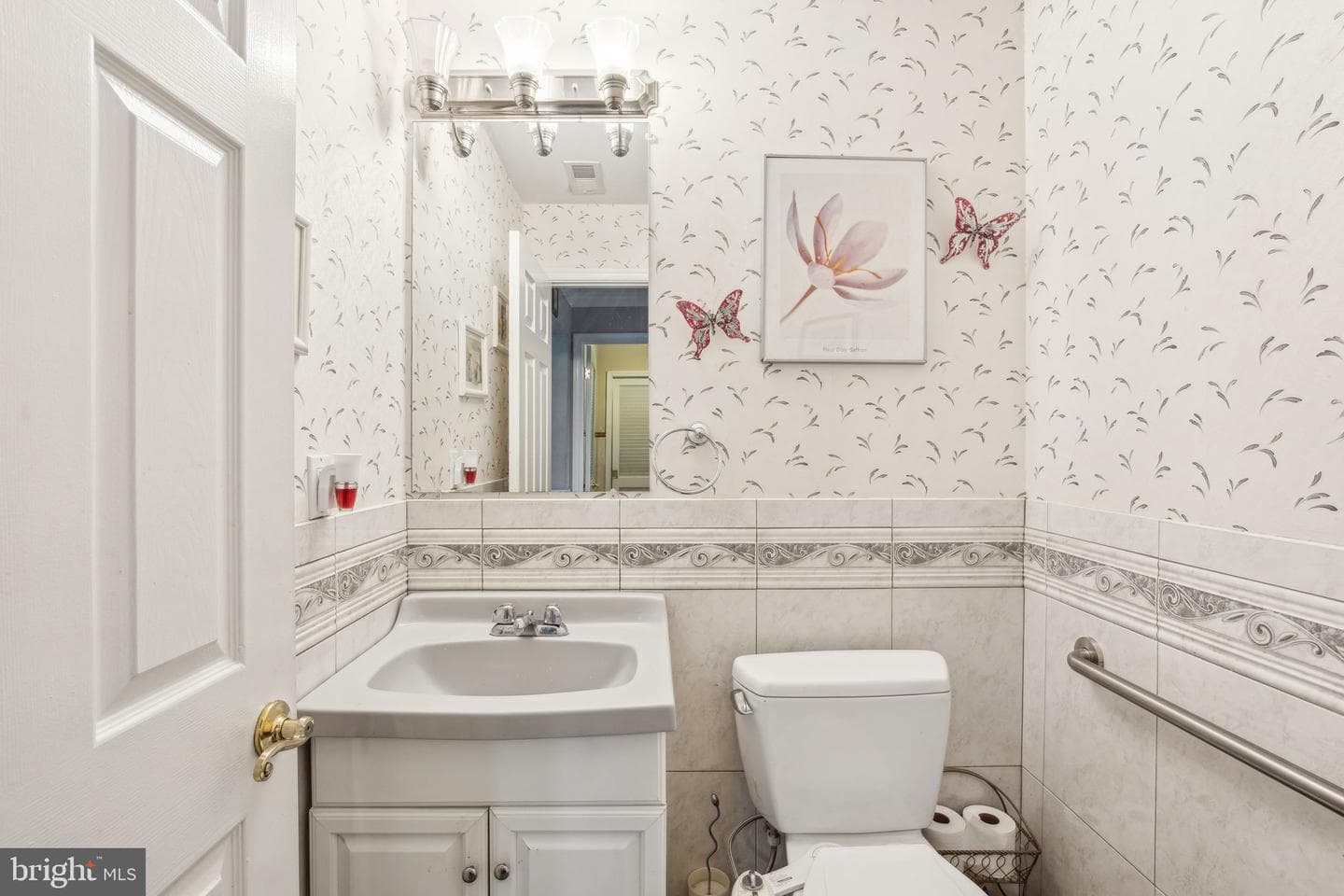 3220 S Smedley Street photo 25
