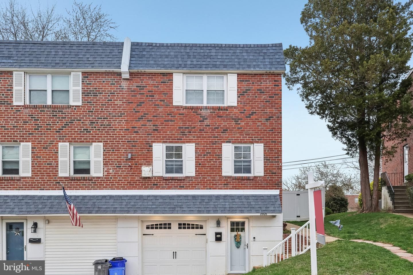 8926 Sylvia Lane photo 1