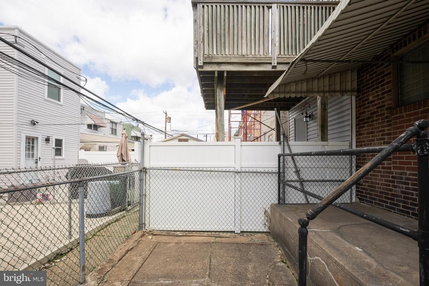 2914 S Sydenham Street photo 36