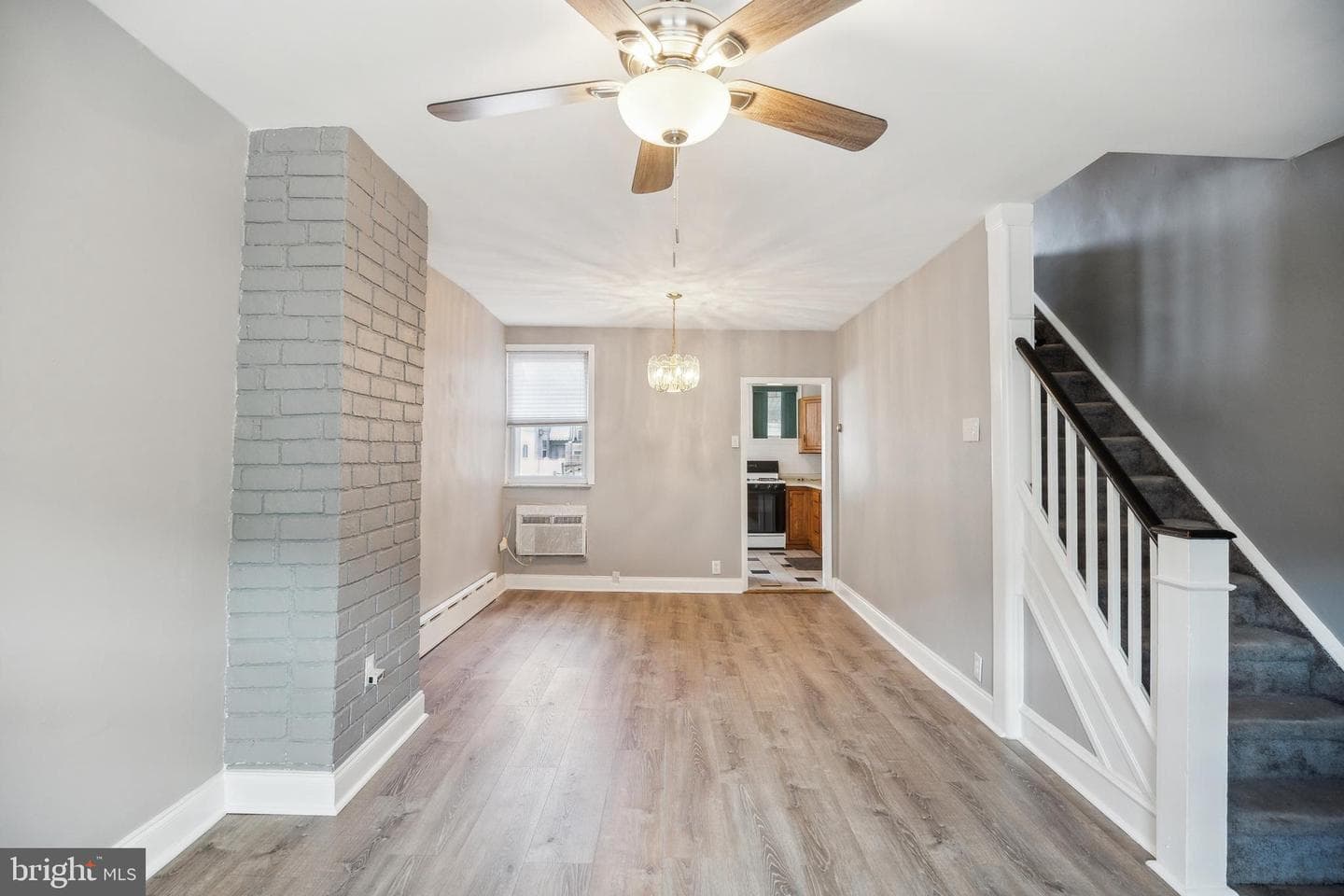 2914 S Sydenham Street photo 7
