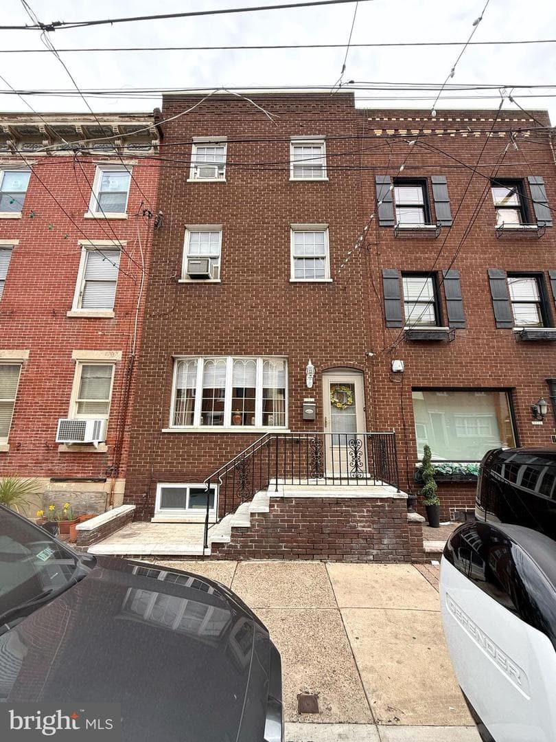 1321 S 10th Street photo 2