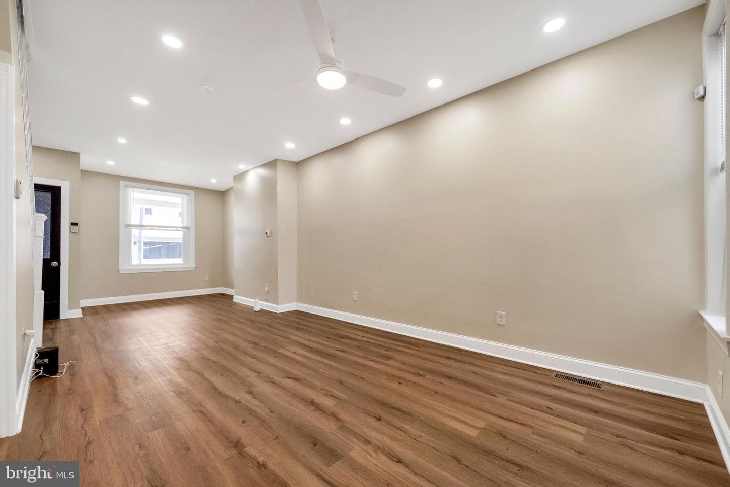218 N Wanamaker Street photo 13