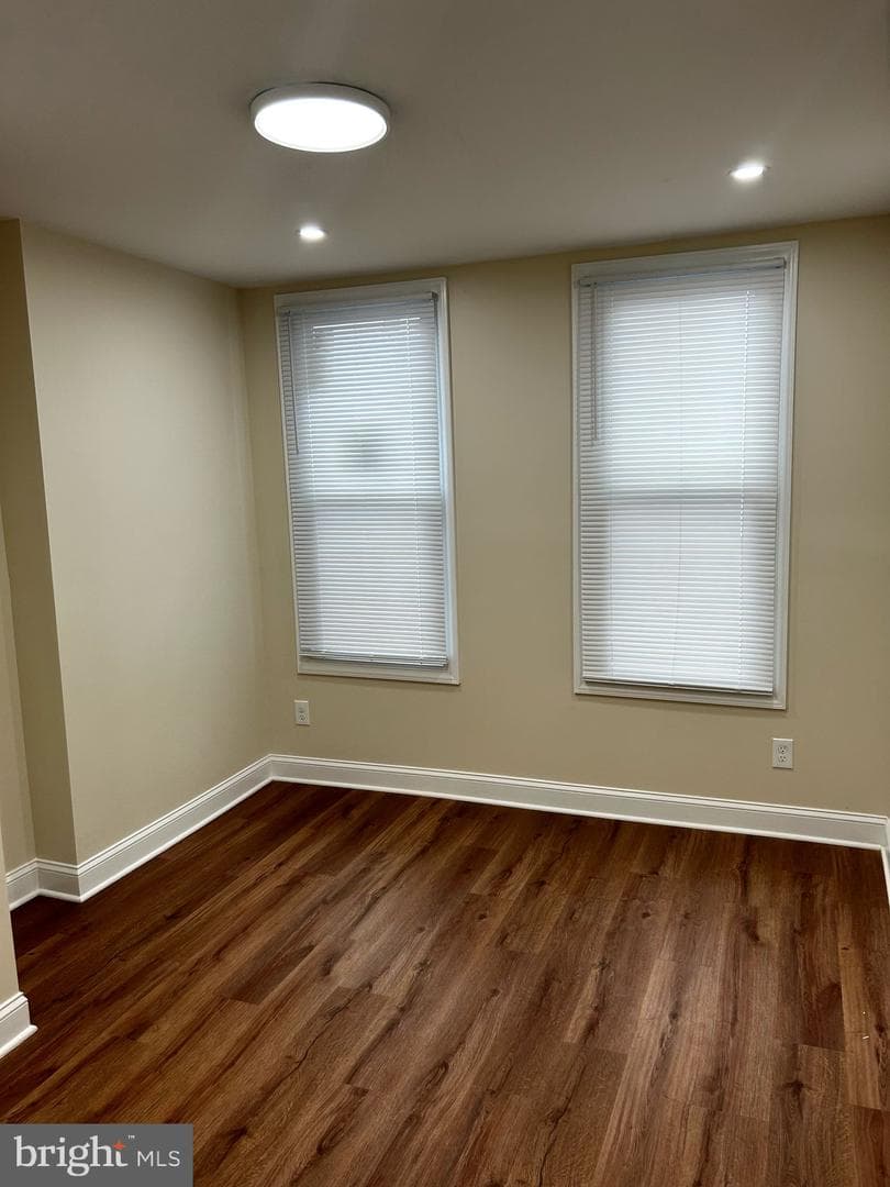 218 N Wanamaker Street photo 35