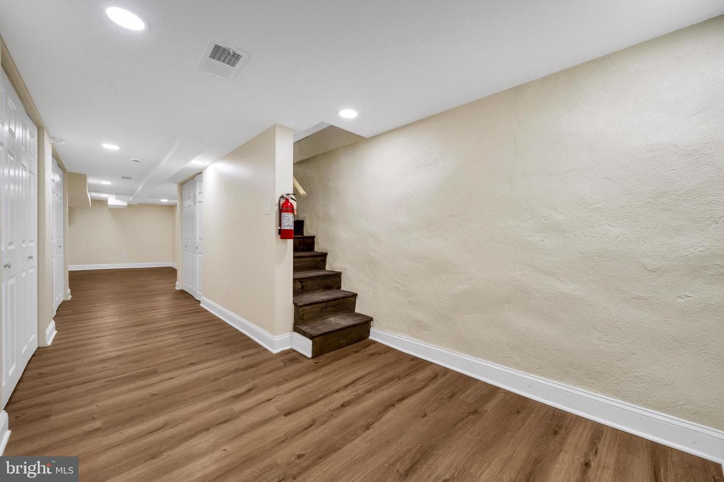 218 N Wanamaker Street photo 44