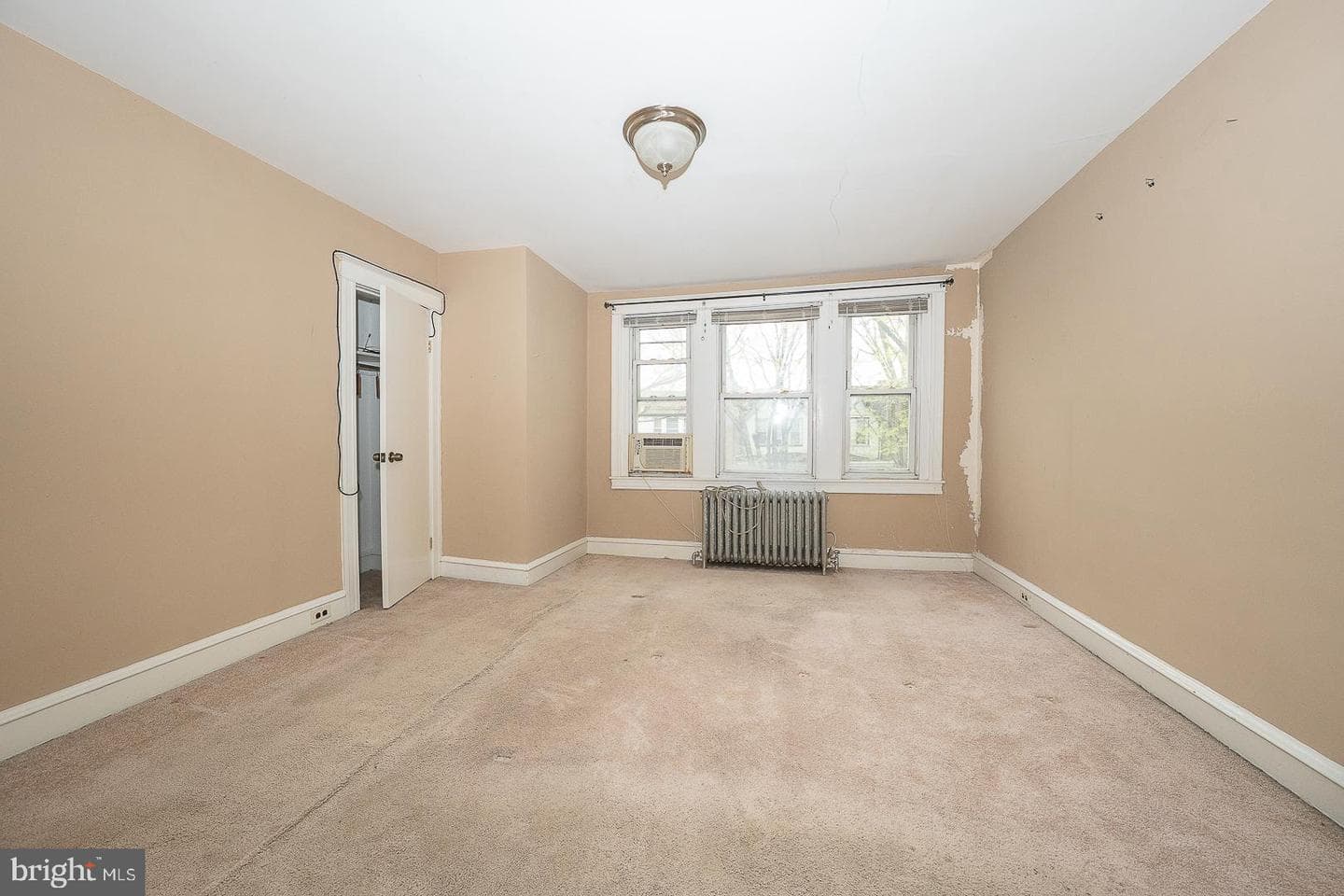 5457 Morse Street photo 15