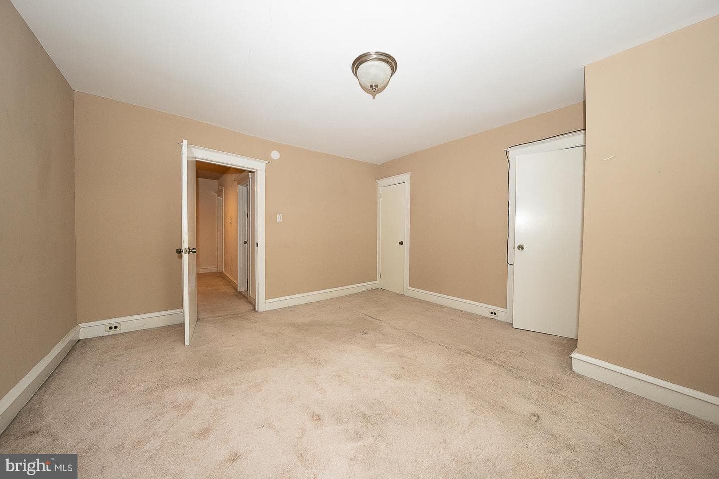 5457 Morse Street photo 16