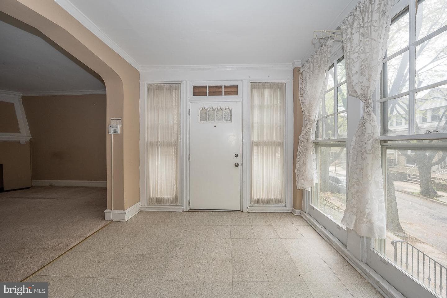 5457 Morse Street photo 5