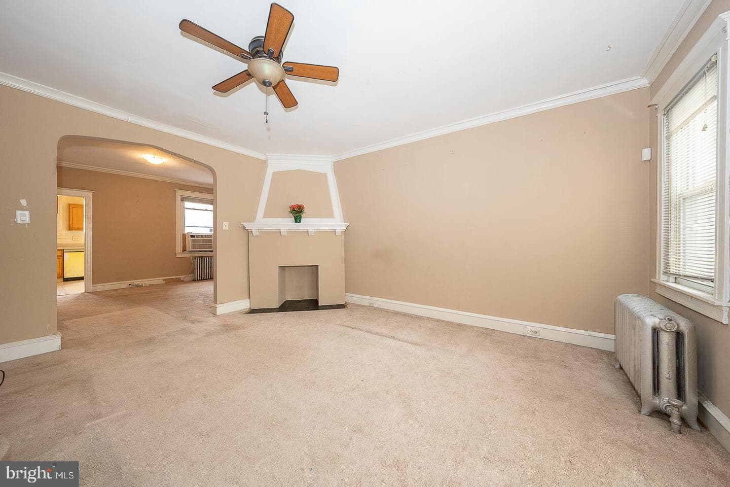 5457 Morse Street photo 8