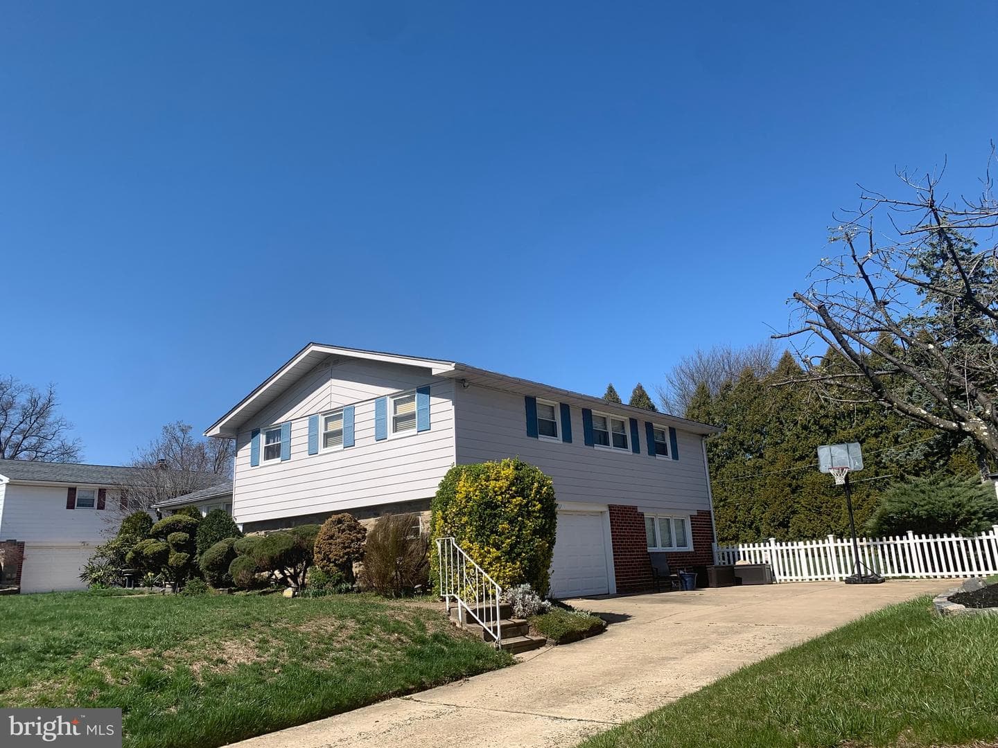 115 Flagstaff Road photo 3