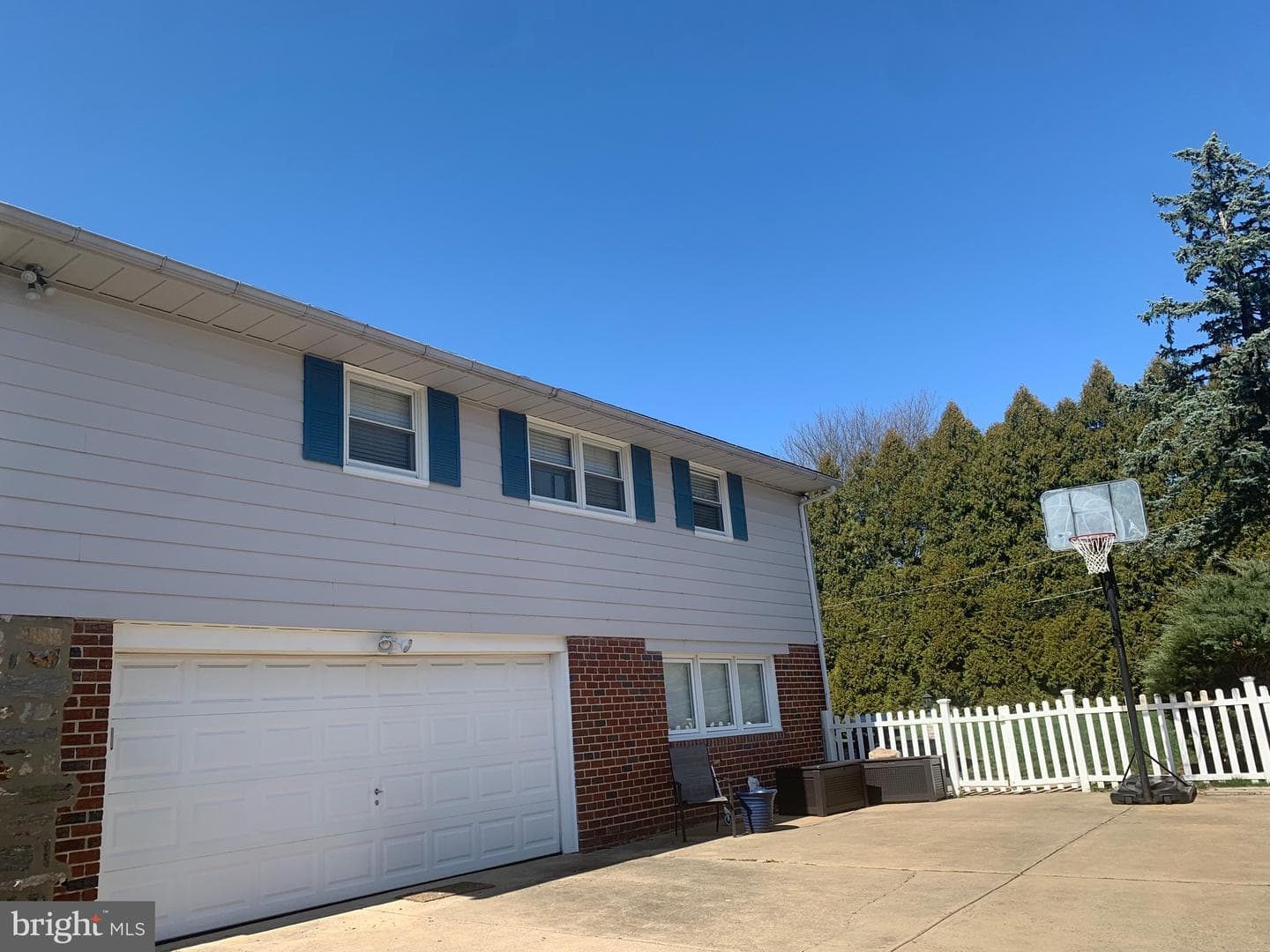 115 Flagstaff Road photo 5