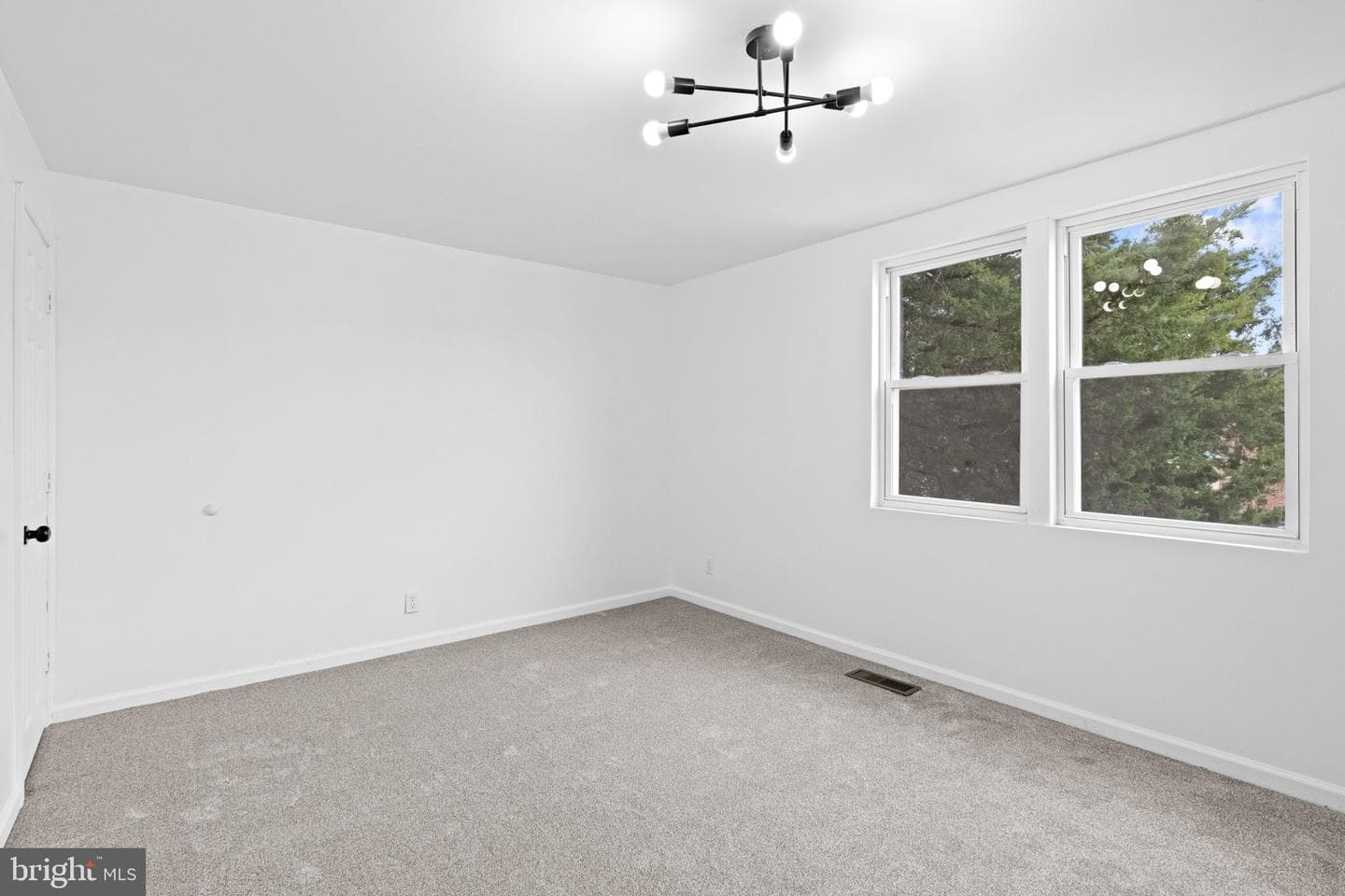 1520 Beverly Road photo 15