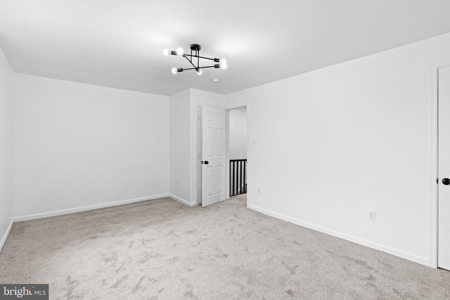 1520 Beverly Road photo 16