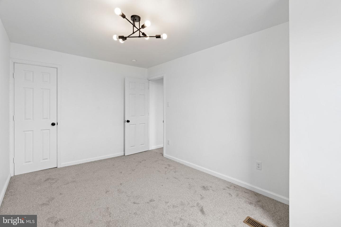 1520 Beverly Road photo 27