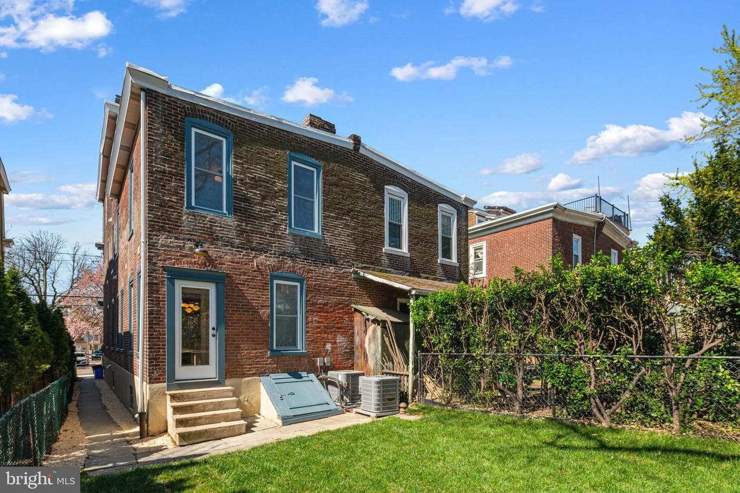 4339 Manayunk Avenue photo 2