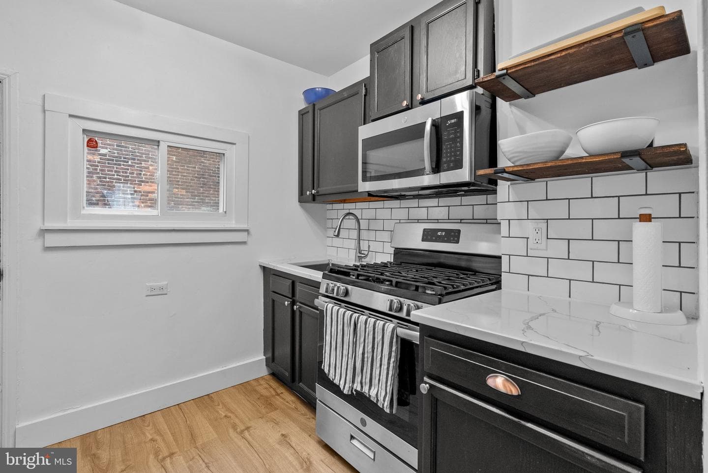 3631 Calumet Street photo 12