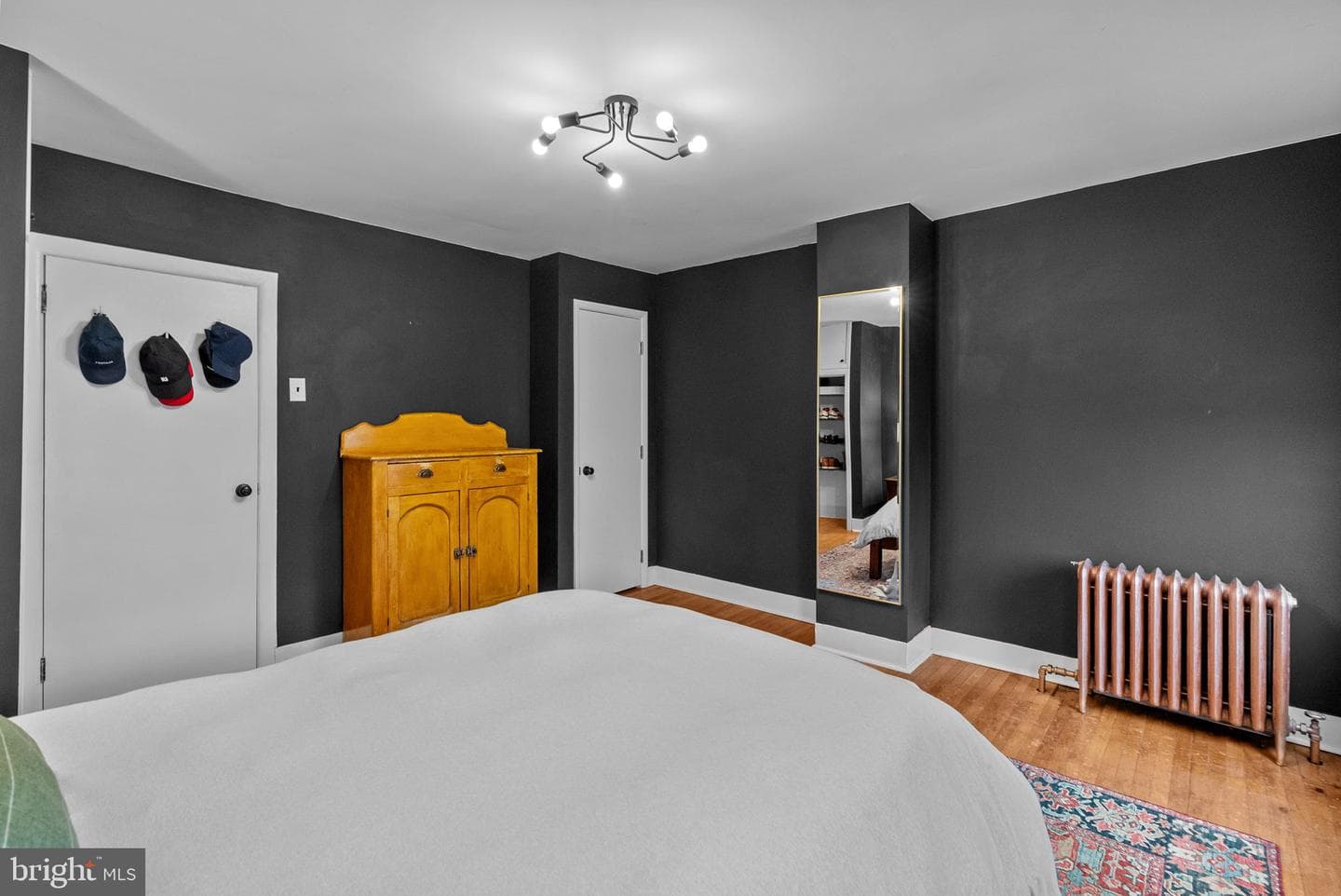 3631 Calumet Street photo 15