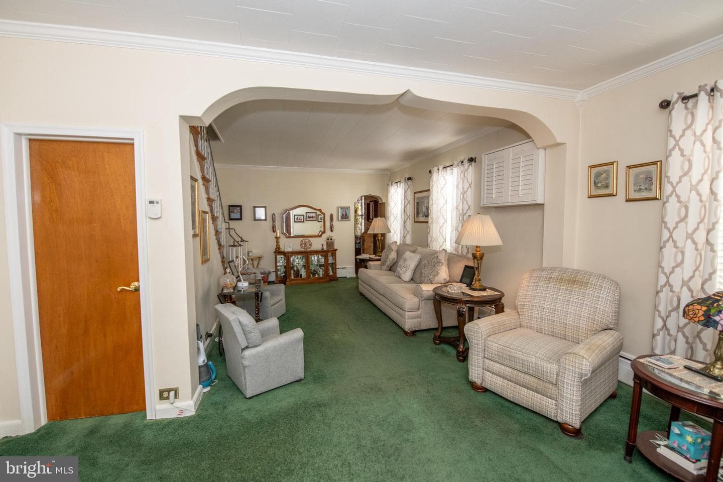 2740 Pratt Street photo 10