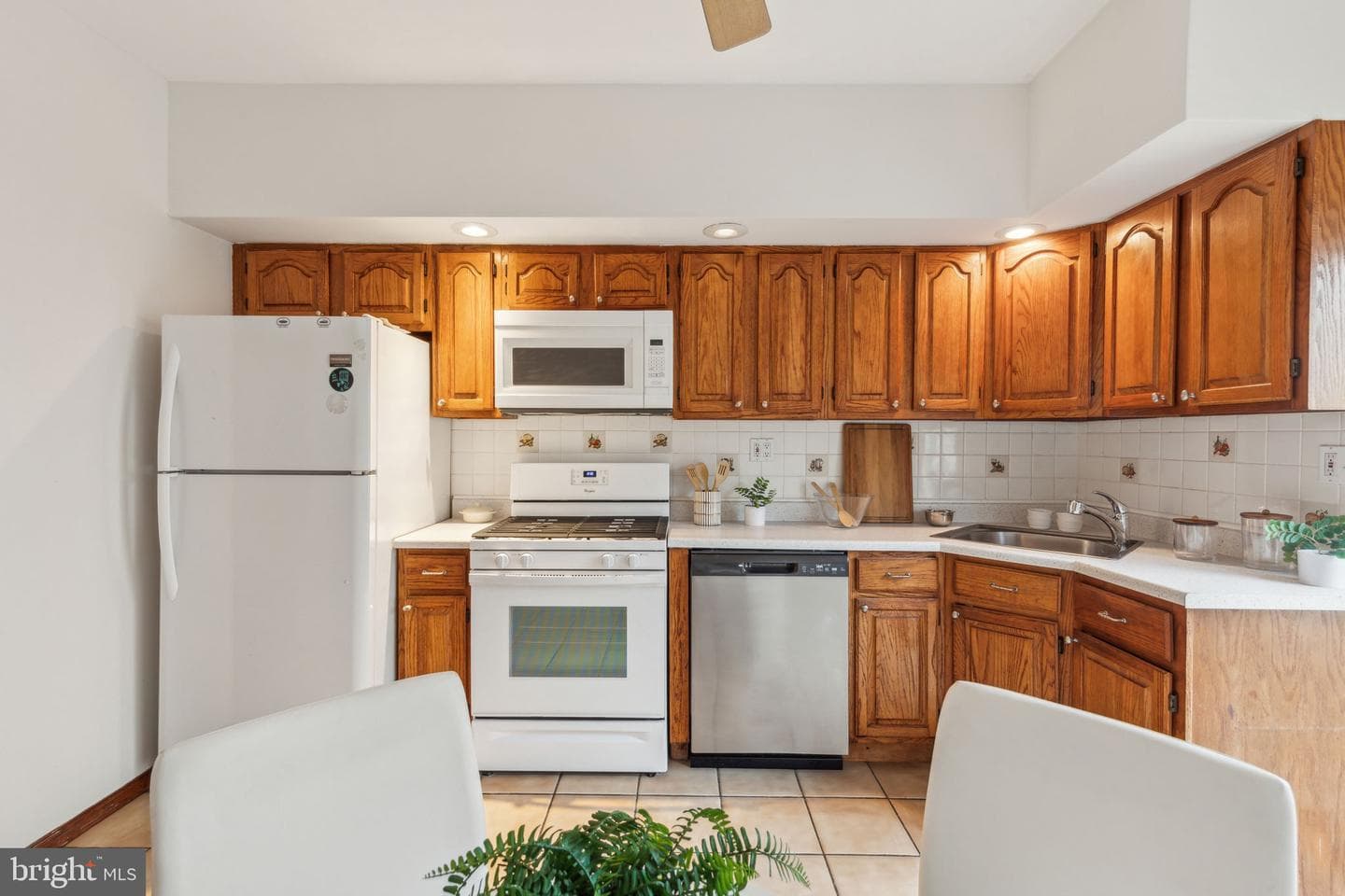 148 Watkins Street photo 11