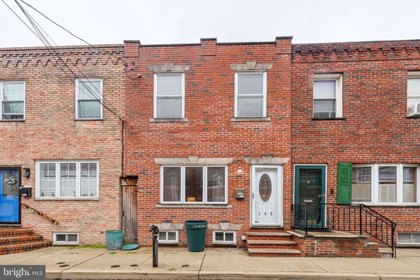 148 Watkins Street photo 2