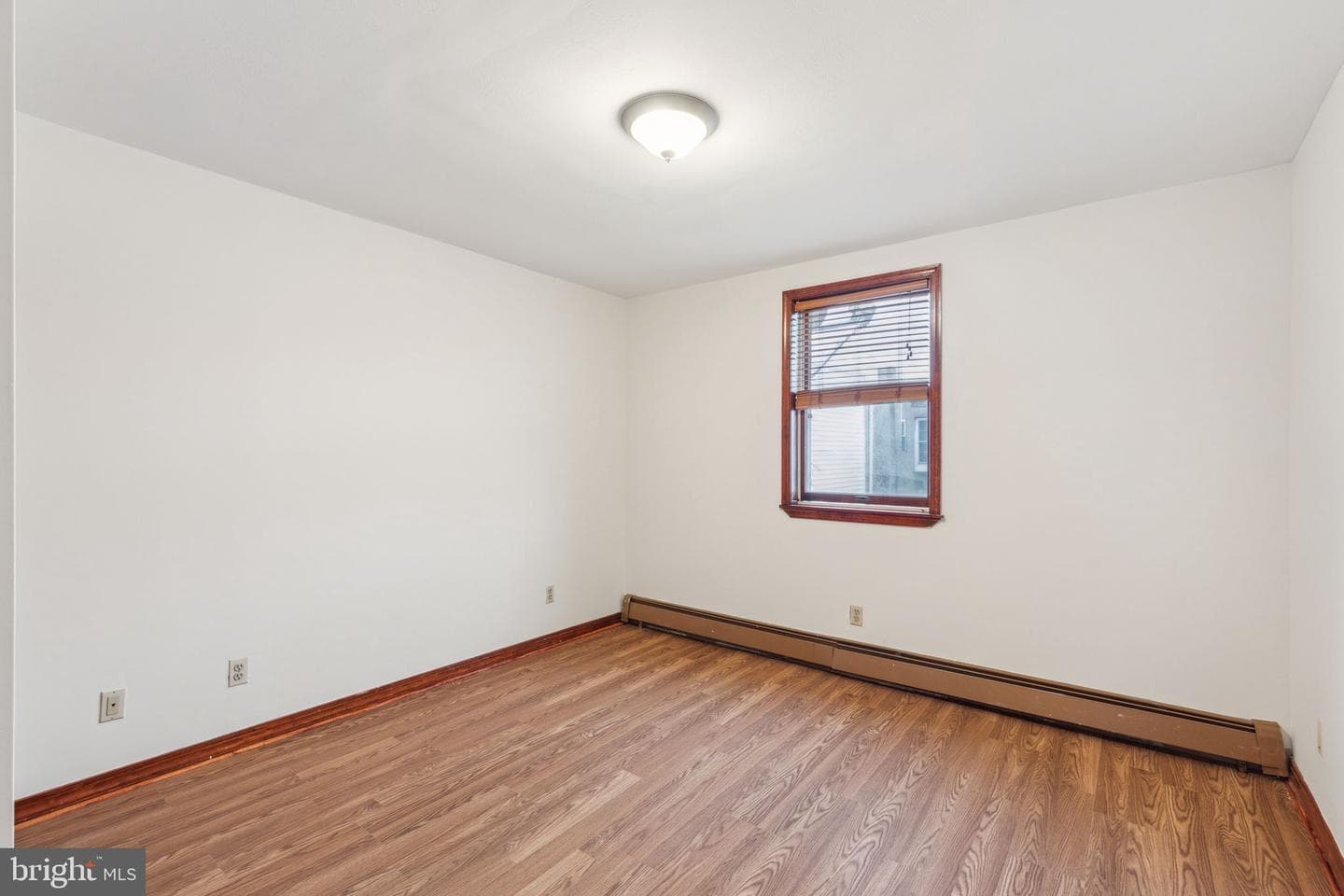 148 Watkins Street photo 25