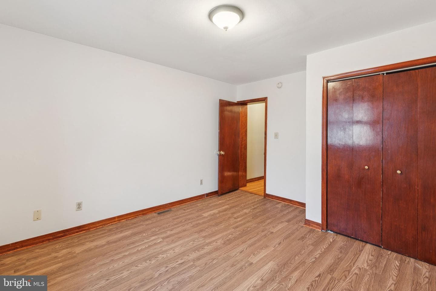 148 Watkins Street photo 26