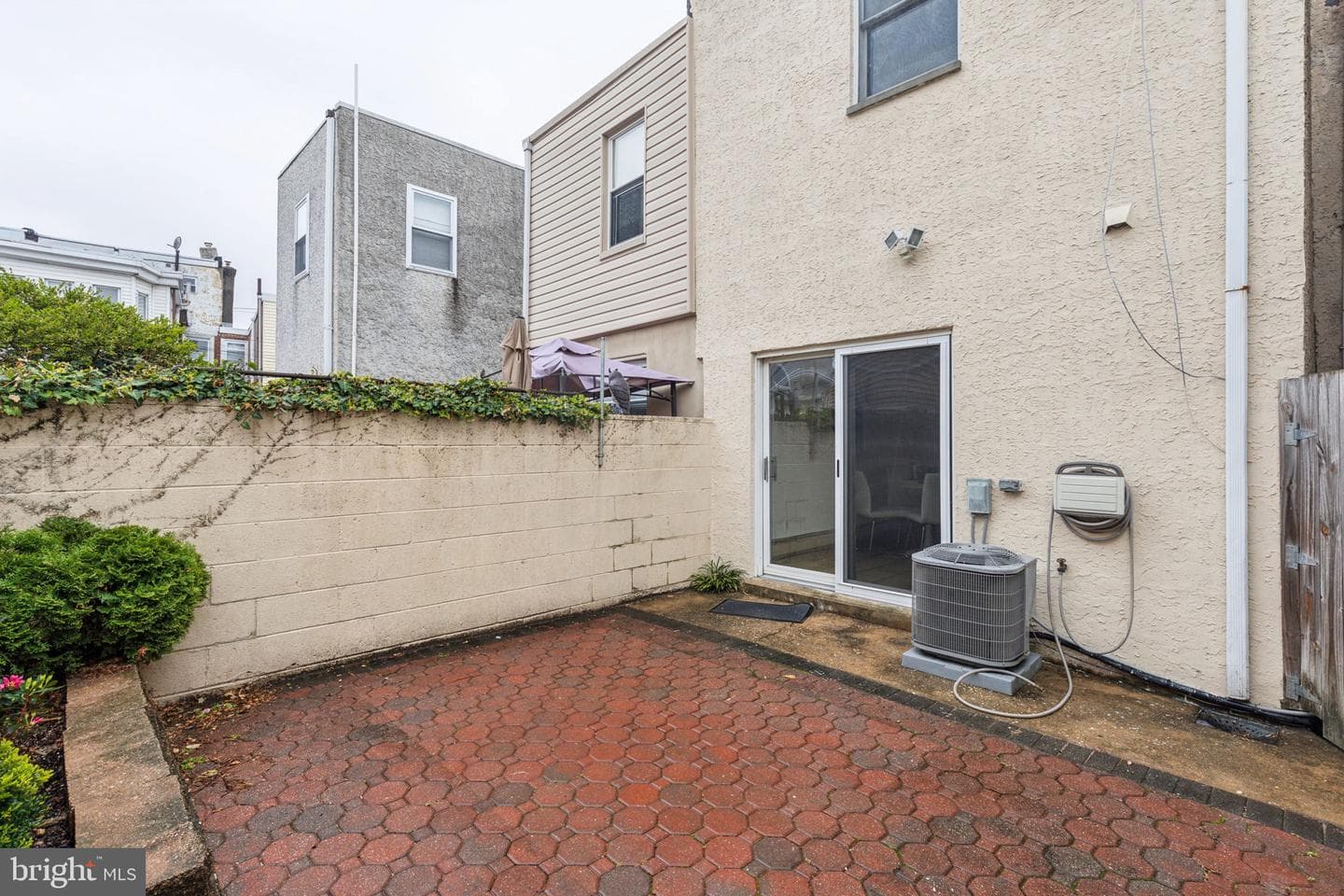 148 Watkins Street photo 27