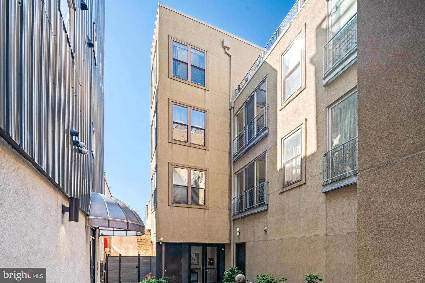712 N 2nd Street #31 photo 17