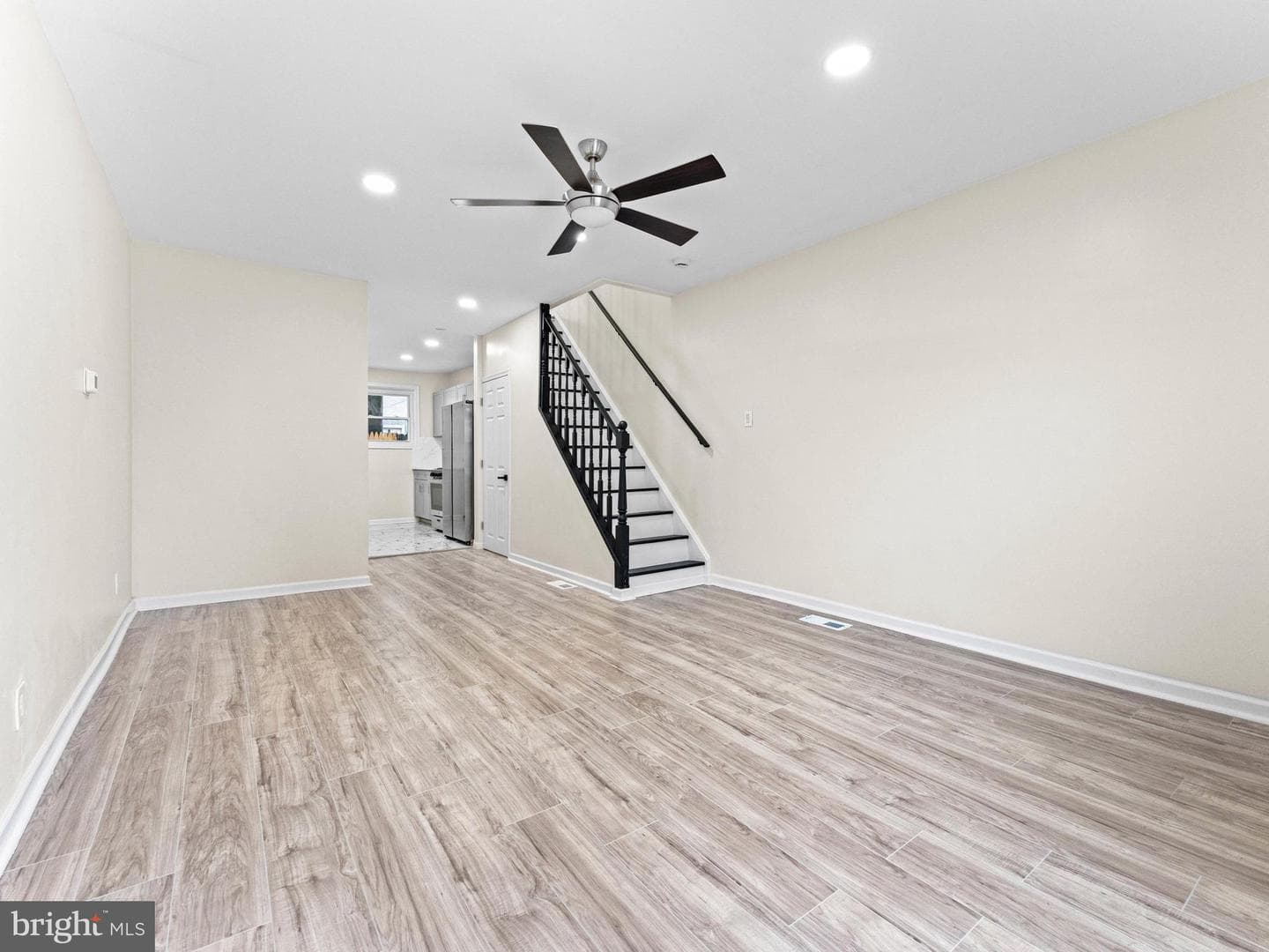 2211 Pierce Street photo 2