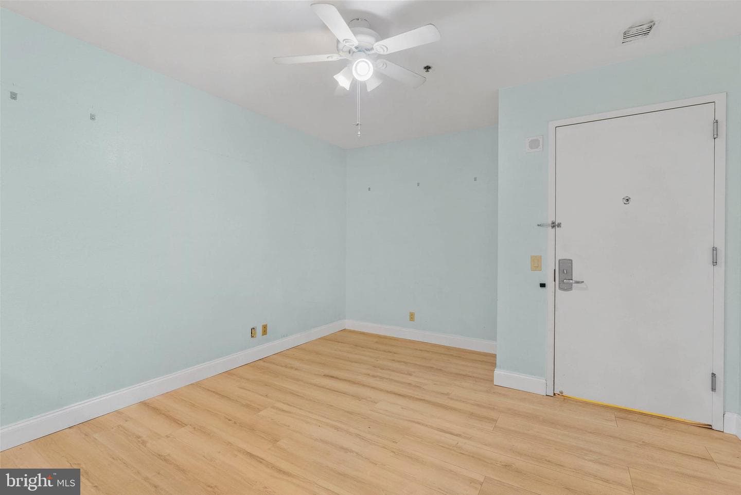 1100 Vine Street #1403 photo 2