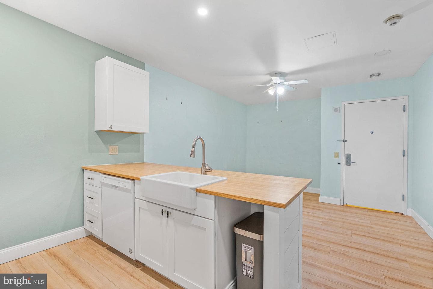 1100 Vine Street #1403 photo 7